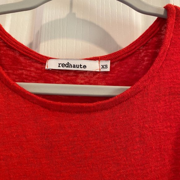 Great tank top with 3/4 sleeves and open shoulder detail - Picture 2 of 6